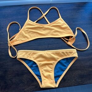 Jolyn swim set in Mango